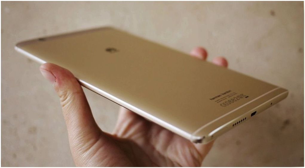 Обзор планшета Huawei MediaPad M3: флагман для меломанов (обзор, планшет, huawei, mediapad) Обзор планшета Huawei MediaPad M3: флагман для меломанов