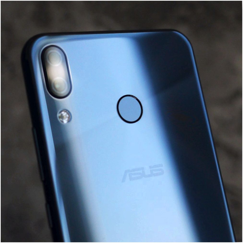 Обзор смартфона Asus ZenFone 5Z: поумневший флагман
