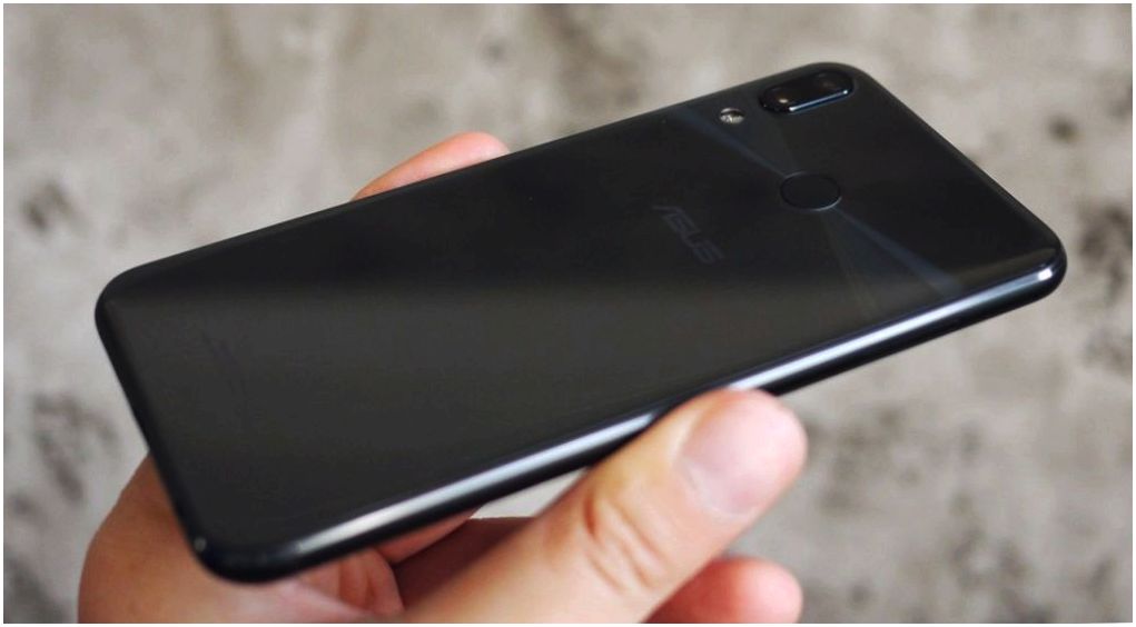 Обзор смартфона Asus ZenFone 5Z: поумневший флагман
