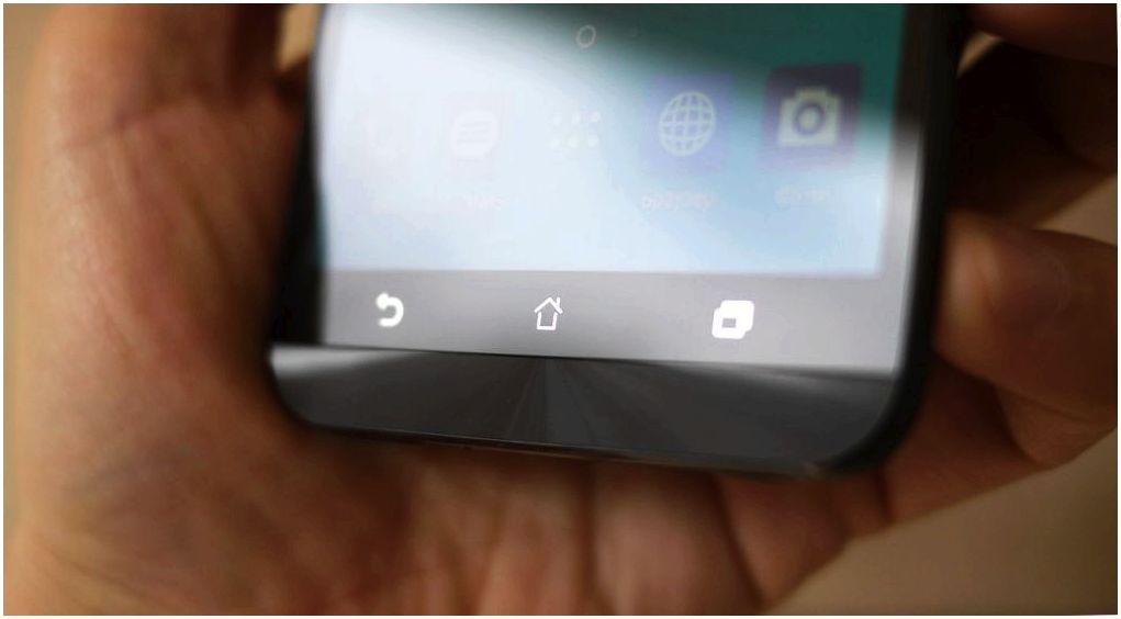 Обзор смартфона Asus Zenfone Go TV: у "голубого экрана"