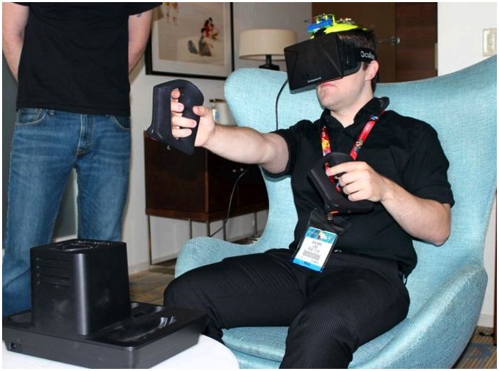 7 самых странных гаджетов CES 2015