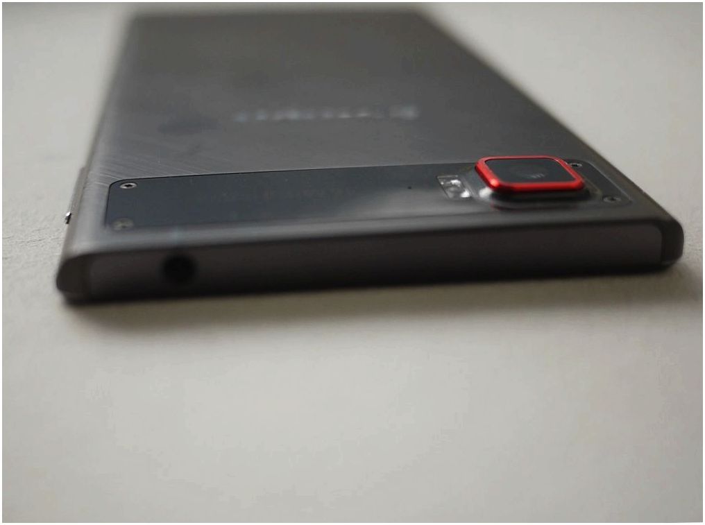 Обзор смартфона Lenovo Vibe Z2 Pro: "железная" наследственность