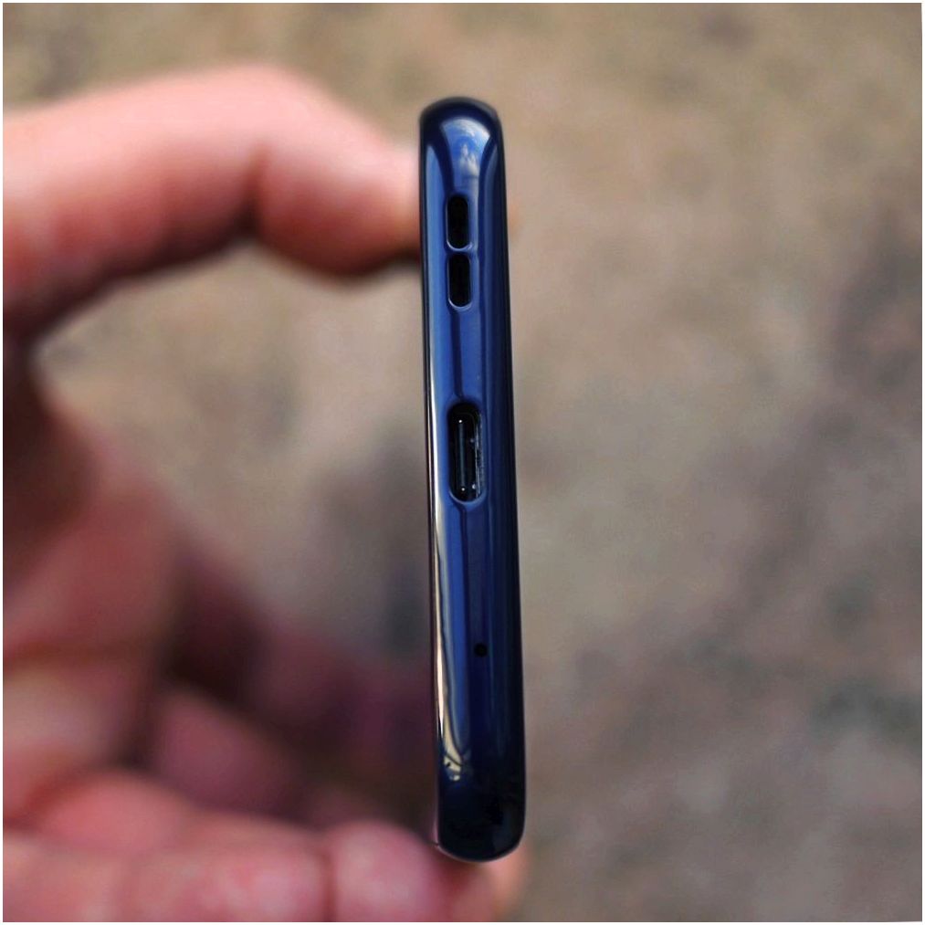 Обзор смартфона Nokia 5.1 Plus: плюс за "безрамочность" (обзор, смартфона, nokia, плюс) Обзор смартфона Nokia 5.1 Plus: плюс за "безрамочность"