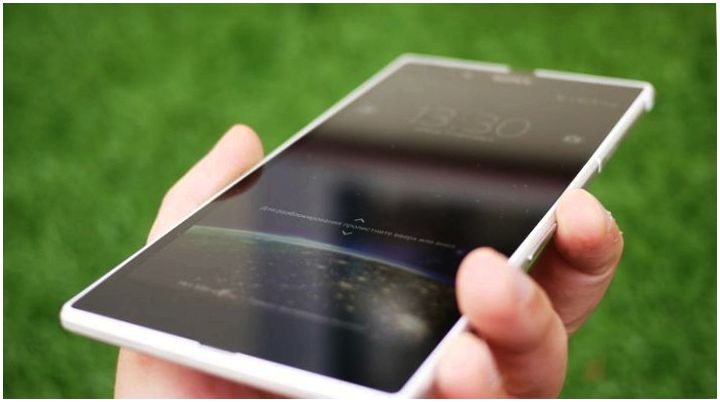 Много - не мало. Обзор "гигантофона" Sony Xperia Z Ultra