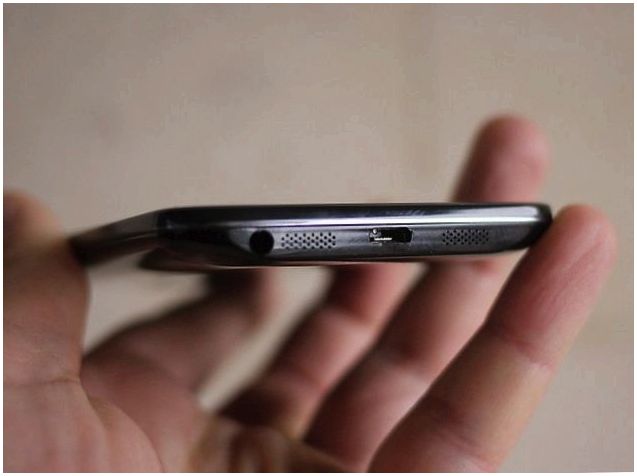 Где у него кнопка? Обзор смартфона LG G2