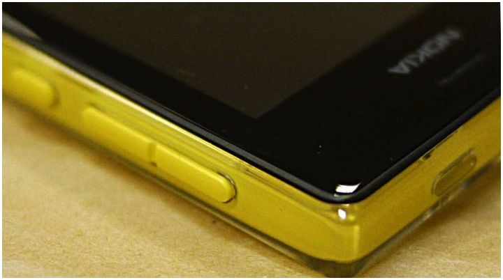 Несладкий леденец. Обзор телефона Nokia Asha 503 (несладкий, леденец, обзор, телефон, nokia) Несладкий леденец. Обзор телефона Nokia Asha 503