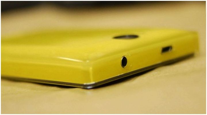 Несладкий леденец. Обзор телефона Nokia Asha 503 (несладкий, леденец, обзор, телефон, nokia) Несладкий леденец. Обзор телефона Nokia Asha 503