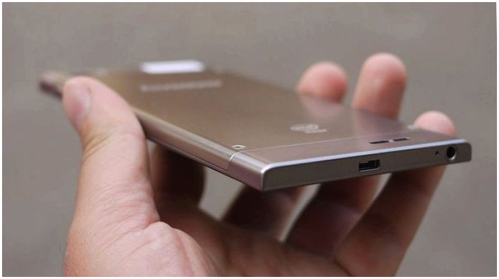 Атомная "лопата". Обзор смартфона Lenovo K900 с процессором Intel