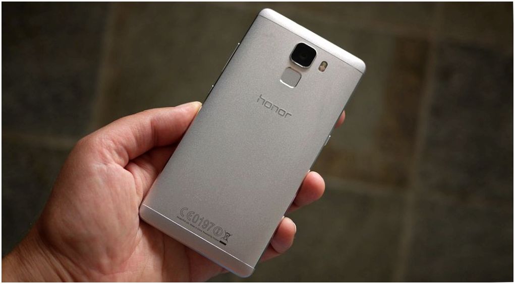 Обзор смартфона Huawei Honor 7: доступный шик (обзор, смартфона, huawei, honor, доступный, отпечатков пальцев) Обзор смартфона Huawei Honor 7: доступный шик