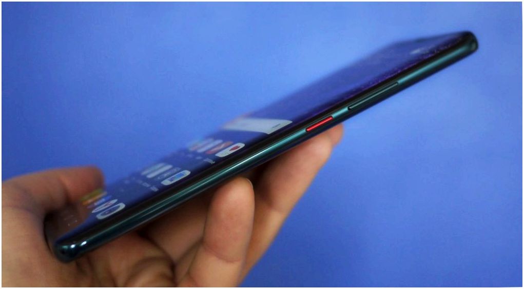 Обзор смартфона Huawei Mate 20 Pro: удобные инновации