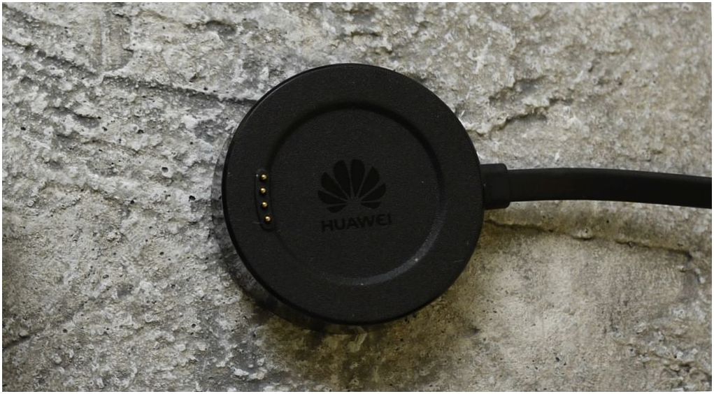 Обзор фитнес-трекера Honor Band: в скандинавском экстерьере