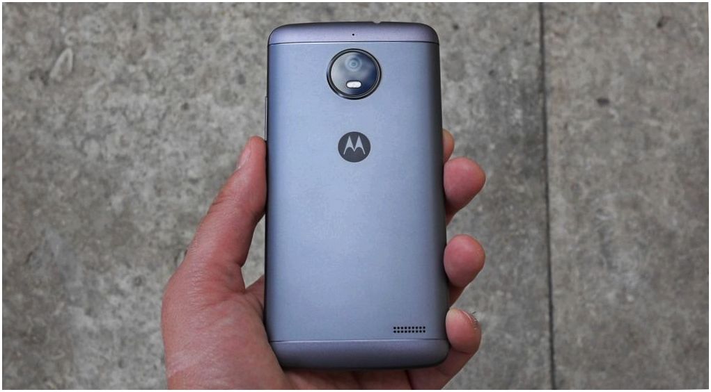 Обзор Lenovo Moto E4: красивый, именитый, недорогой