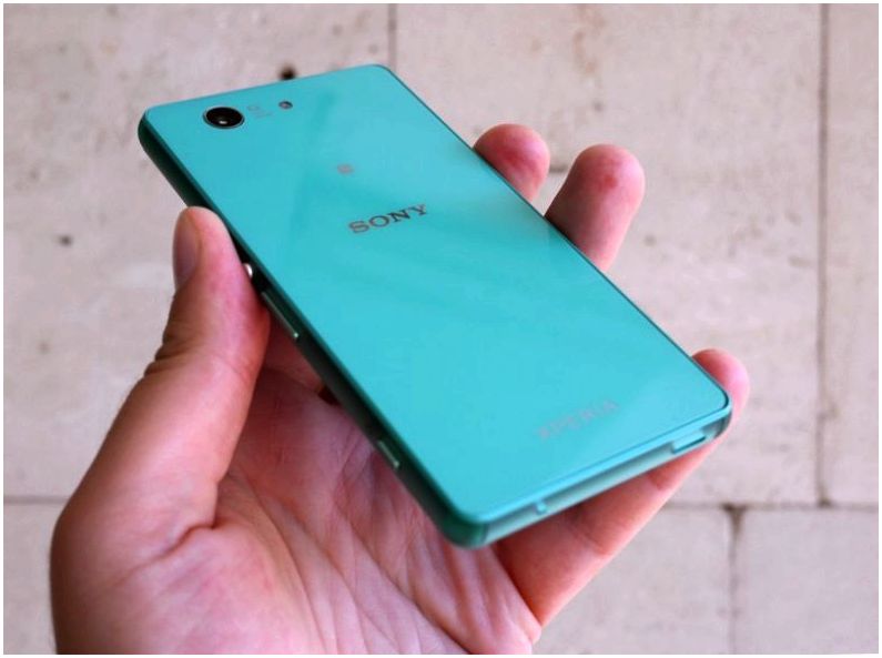 Обзор смартфона Sony Xperia Z3 Compact: монстр в тщедушном теле
