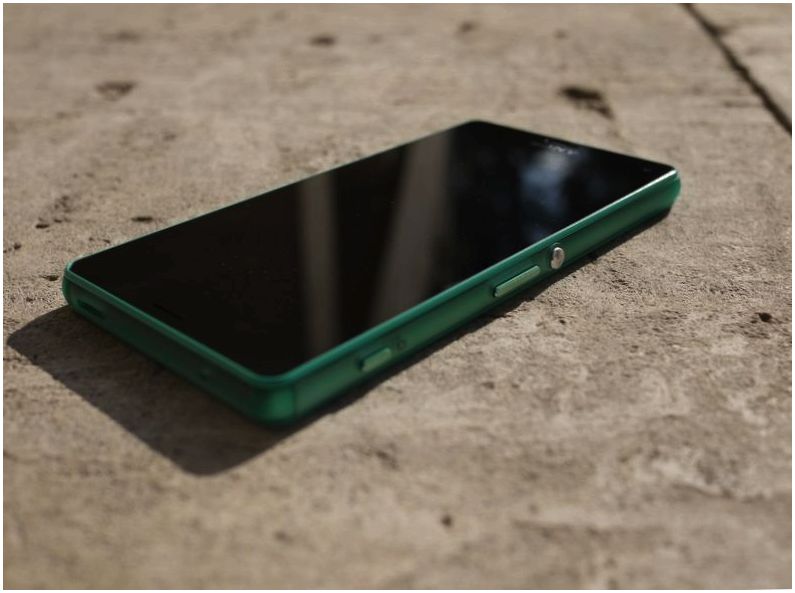 Обзор смартфона Sony Xperia Z3 Compact: монстр в тщедушном теле