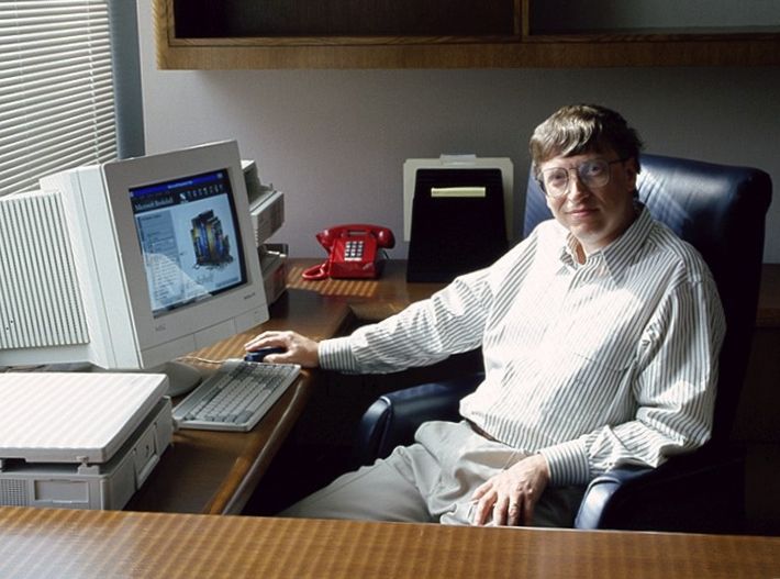 Средний возраст: чего добилась Microsoft за 40 лет
