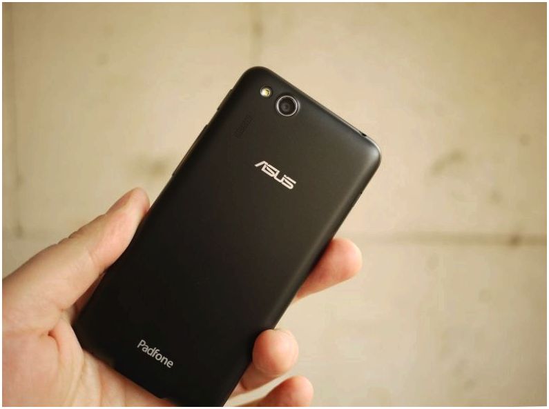 Младшая матрешка. Обзор ASUS PadFone mini 4.3 (младший, матрешка, обзор, asus) Младшая матрешка. Обзор ASUS PadFone mini 4.3