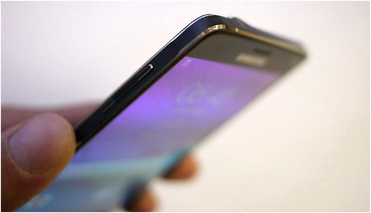 Обзор Samsung Galaxy Note 4: "лопата" для работы и творчества (обзор, samsung, galaxy, note, лопата) Обзор Samsung Galaxy Note 4: "лопата" для работы и творчества