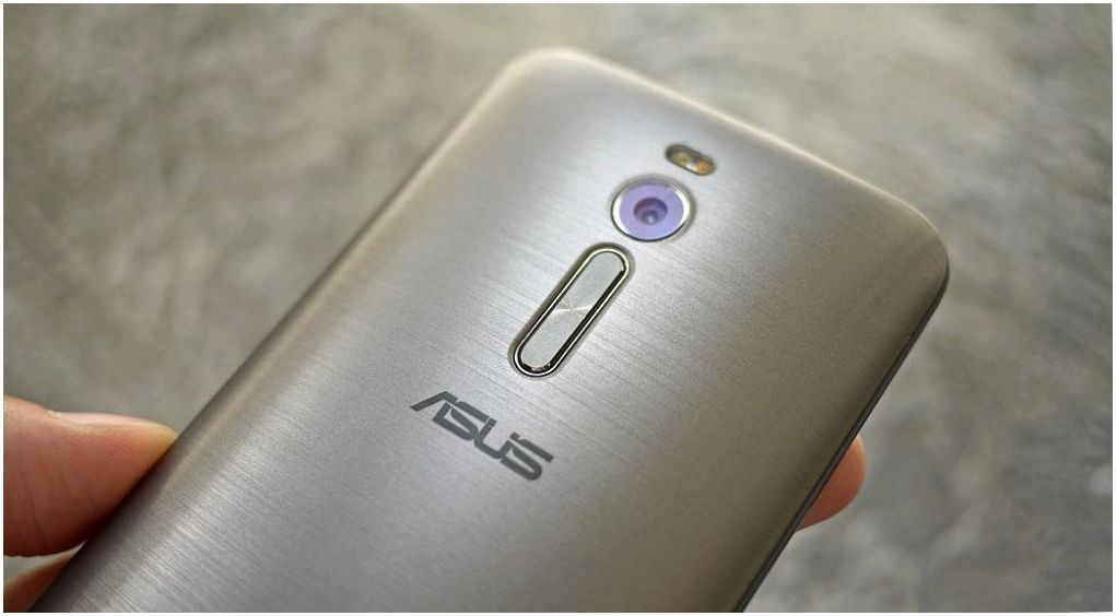 Обзор смартфона Asus ZenFone 2: на память не жалуюсь