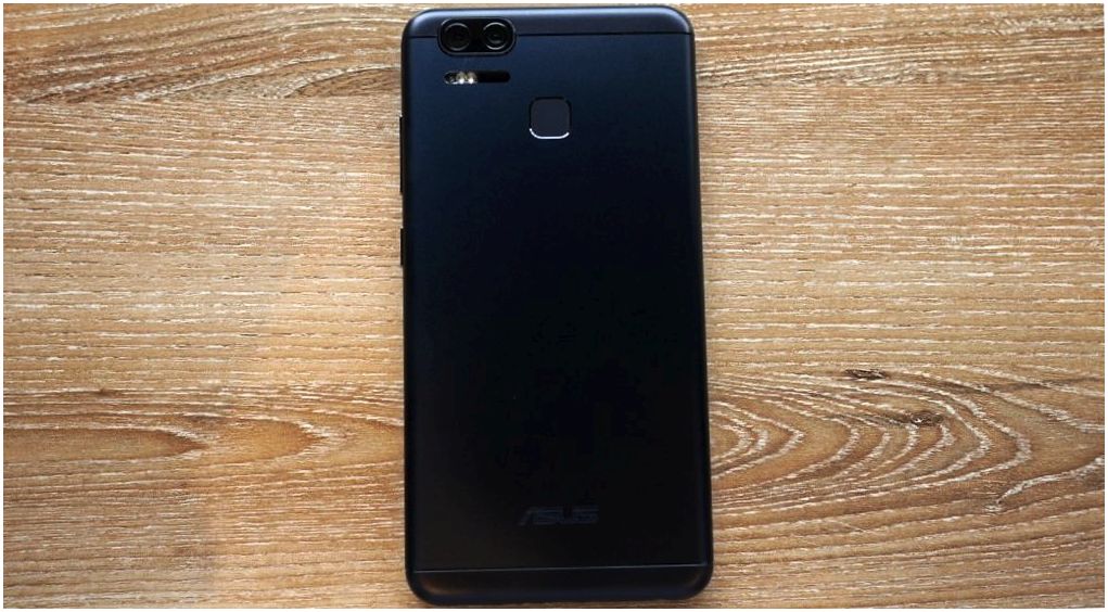 Обзор смартфона Asus ZenFone 3 Zoom: двухкамерный "долгожитель" (обзор, смартфона, asus, zenfone, zoom) Обзор смартфона Asus ZenFone 3 Zoom: двухкамерный "долгожитель"