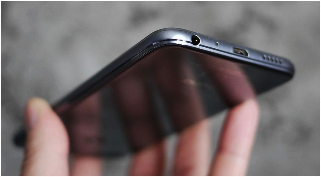 Обзор смартфона Honor 9 Lite: середнячок без лишнего "сахара" (обзор, смартфона, honor, lite, середнячок, лишний) Обзор смартфона Honor 9 Lite: середнячок без лишнего "сахара"