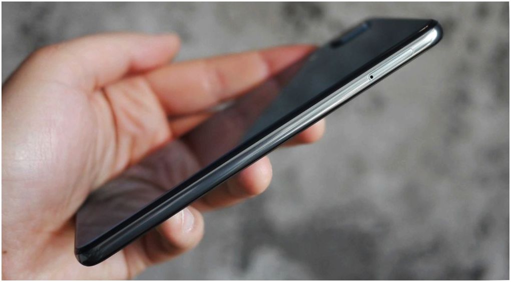 Обзор смартфона Huawei P20: машинный разум на службе у камер