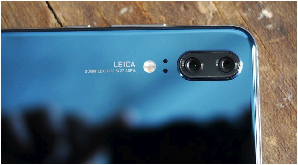 Обзор смартфона Huawei P20: машинный разум на службе у камер