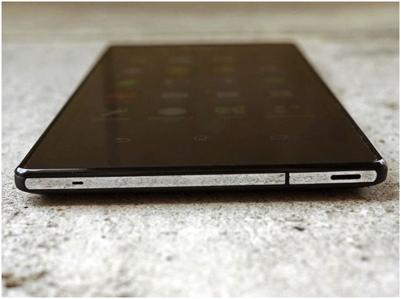 Обзор смартфона Sony Xperia T3: за ним не заржавеет (обзор, смартфона, sony, xperia, заржаветь) Обзор смартфона Sony Xperia T3: за ним не заржавеет
