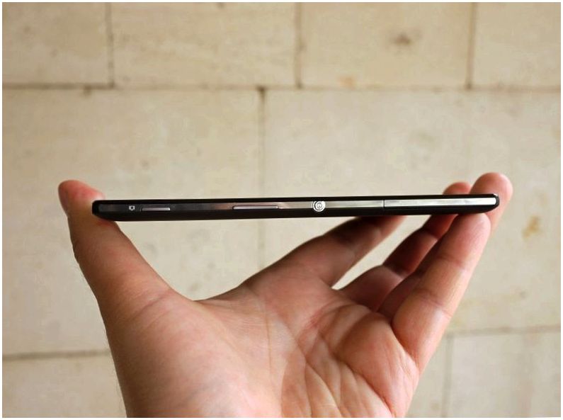 Обзор смартфона Sony Xperia T3: за ним не заржавеет (обзор, смартфона, sony, xperia, заржаветь) Обзор смартфона Sony Xperia T3: за ним не заржавеет