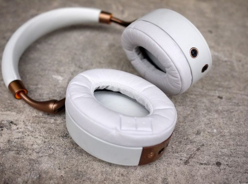Умный звук. Обзор беспроводных наушников Parrot Zik