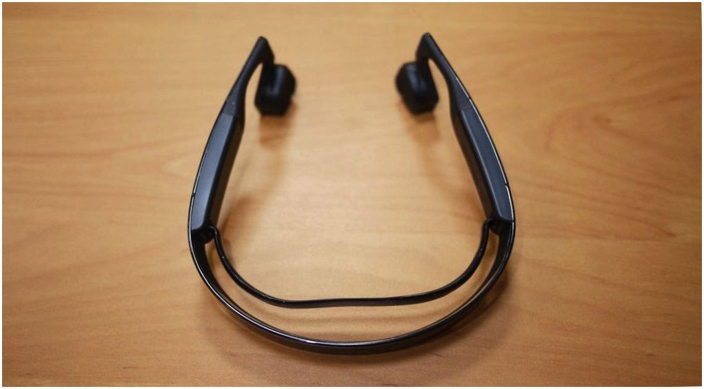 Обзор беспроводной гарнитуры AfterShokz Bluez 2: держа уши открытыми