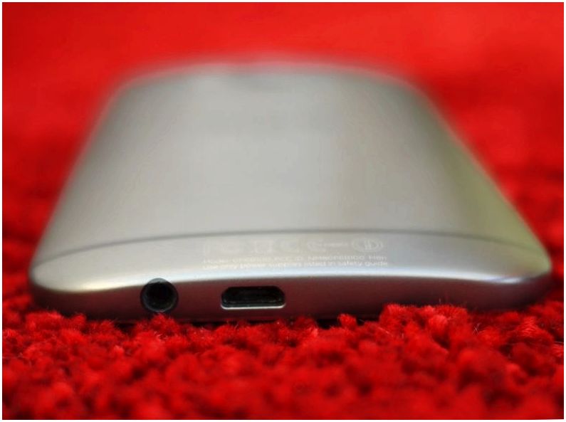 Обзор смартфона HTC One (M8): самый металлический (обзор, смартфона, металлический) Обзор смартфона HTC One (M8): самый металлический