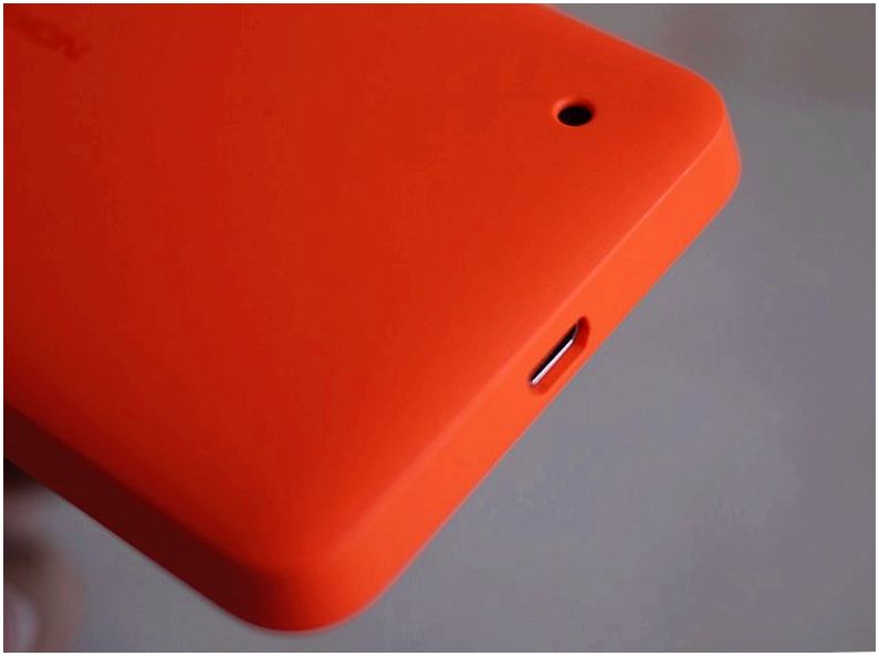 Обзор смартфона Nokia Lumia 630: 2 SIM и ничего лишнего (обзор, смартфона, nokia, lumia, ничто) Обзор смартфона Nokia Lumia 630: 2 SIM и ничего лишнего