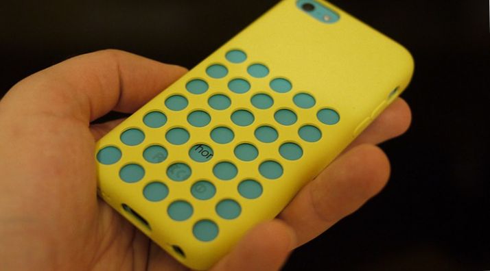 Пластмассовая жизнь. Обзор смартфона iPhone 5c (пластмассовый, жизнь, обзор, смартфона, iphone) Пластмассовая жизнь. Обзор смартфона iPhone 5c