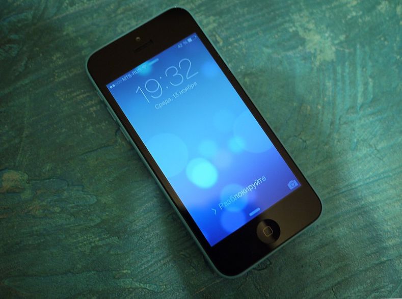 Пластмассовая жизнь. Обзор смартфона iPhone 5c (пластмассовый, жизнь, обзор, смартфона, iphone) Пластмассовая жизнь. Обзор смартфона iPhone 5c