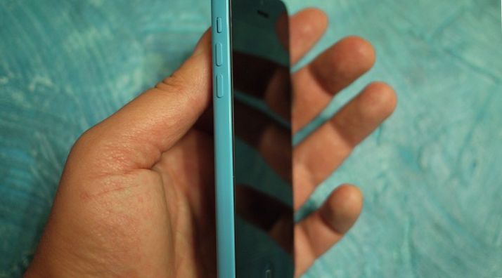 Пластмассовая жизнь. Обзор смартфона iPhone 5c (пластмассовый, жизнь, обзор, смартфона, iphone) Пластмассовая жизнь. Обзор смартфона iPhone 5c