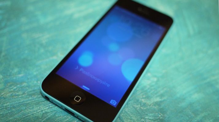 Пластмассовая жизнь. Обзор смартфона iPhone 5c (пластмассовый, жизнь, обзор, смартфона, iphone) Пластмассовая жизнь. Обзор смартфона iPhone 5c