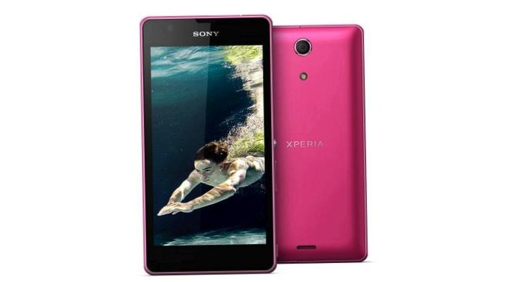 Герой-подводник. Обзор смартфона Sony Xperia ZR