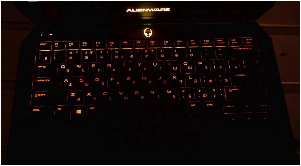 Обзор ноутбука Alienware 13: поиграем, но немного