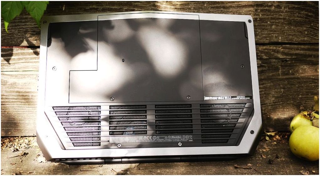 Обзор ноутбука Alienware 13: поиграем, но немного