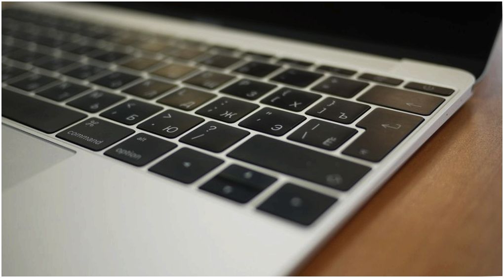 Обзор ноутбука MacBook 12": обескураживающая простота
