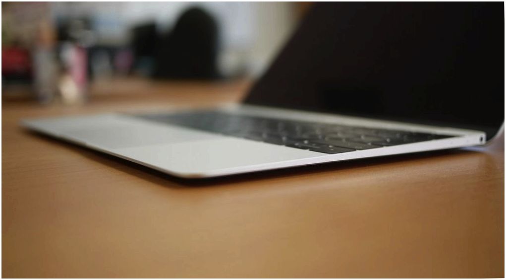 Обзор ноутбука MacBook 12": обескураживающая простота