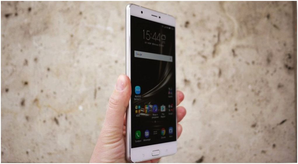 Обзор смартфона Asus ZenFone 3 Ultra: великан для игр и видео