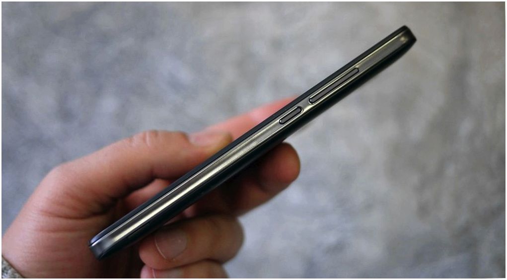 Обзор смартфона Huawei Honor 4C Pro: профессия – долгожитель (обзор, смартфона, huawei, honor) Смартфон Huawei Honor 4C Pro: обзор профессии - длинная печень