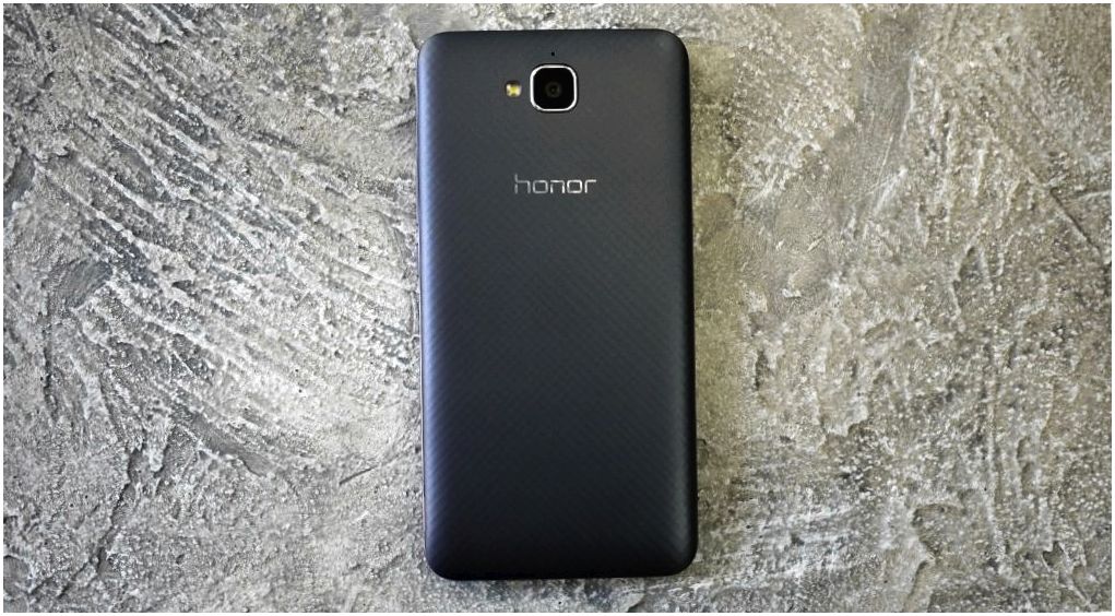 Обзор смартфона Huawei Honor 4C Pro: профессия – долгожитель (обзор, смартфона, huawei, honor) Смартфон Huawei Honor 4C Pro: обзор профессии - длинная печень