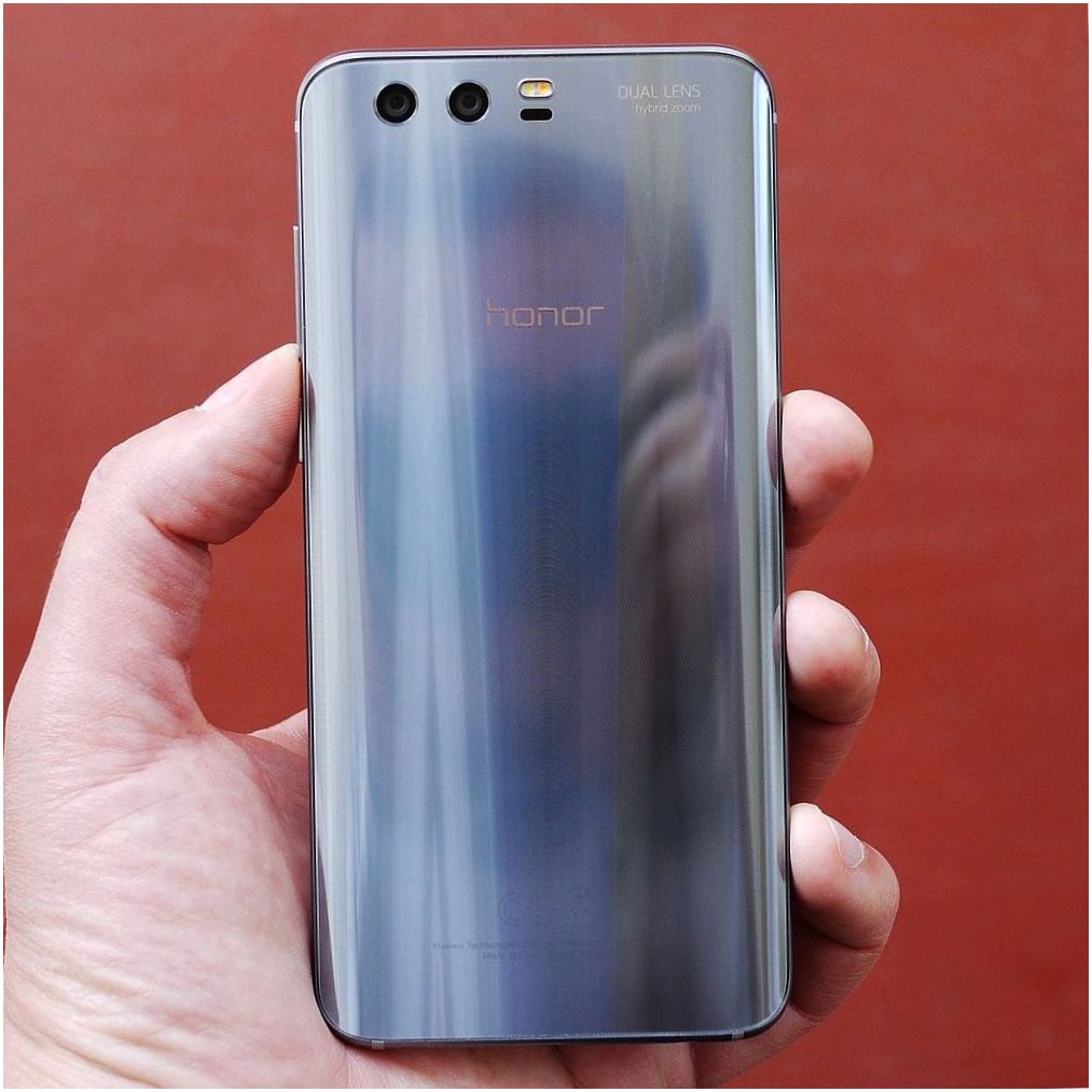 Обзор Honor 9: бескомпромиссный середнячок от Huawei