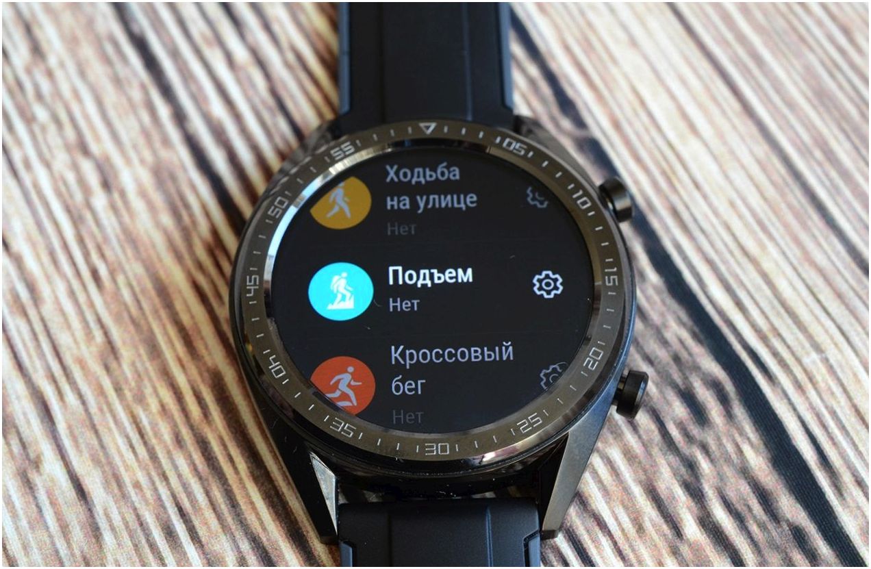 Обзор смарт-часов Huawei Watch GT: спортивный долгожитель