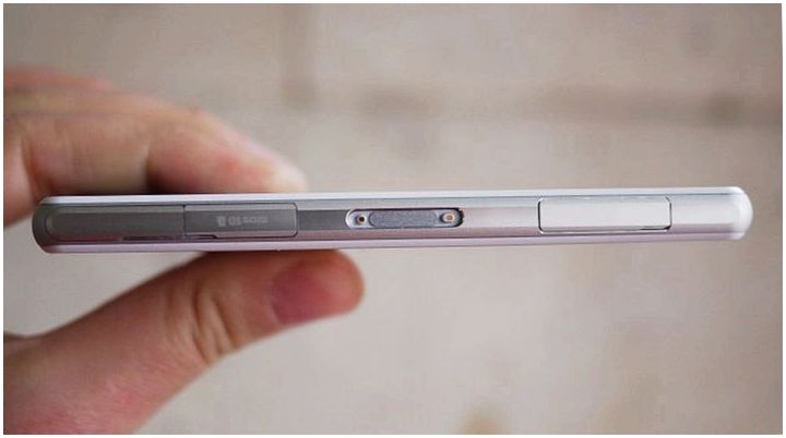 Концентрированный "флагман". Обзор смартфона Sony Xperia Z1 Compact (концентрировать, флагман, обзор, смартфона) Концентрированный "флагман". Обзор смартфона Sony Xperia Z1 Compact