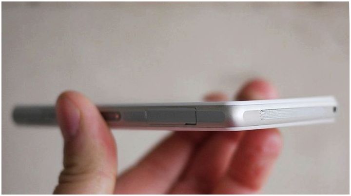 Концентрированный "флагман". Обзор смартфона Sony Xperia Z1 Compact (концентрировать, флагман, обзор, смартфона) Концентрированный "флагман". Обзор смартфона Sony Xperia Z1 Compact
