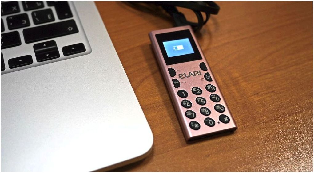 Обзор "анти-смартфона" Elari NanoPhone C: "звонилка" со связями (обзор, анти-смартфона, elari, nanophone, звонилка) Обзор "анти-смартфона" Elari NanoPhone C: "звонилка" со связями