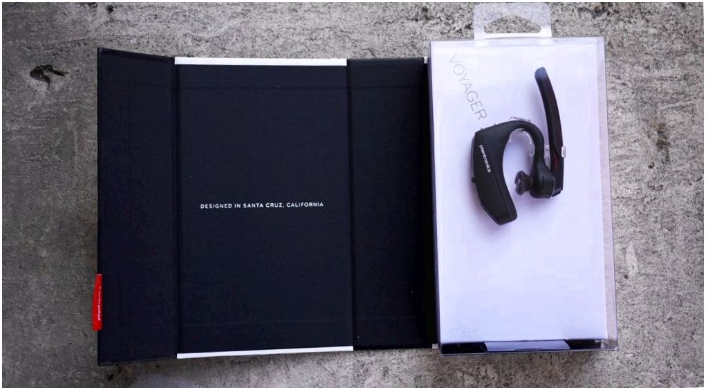 Обзор Bluetooth-гарнитуры Plantronics Voyager 5200: с уличным приоритетом (обзор, bluetooth-гарнитуры, plantronics, voyager) Обзор Bluetooth-гарнитуры Plantronics Voyager 5200: с уличным приоритетом